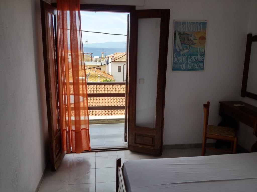 Hotel Hellinikon Ouranoupoli Ngoại thất bức ảnh